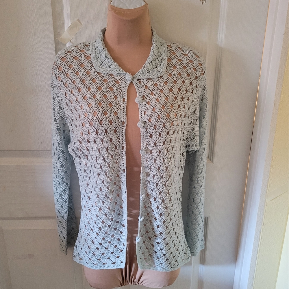 Vtg baby blue sweater